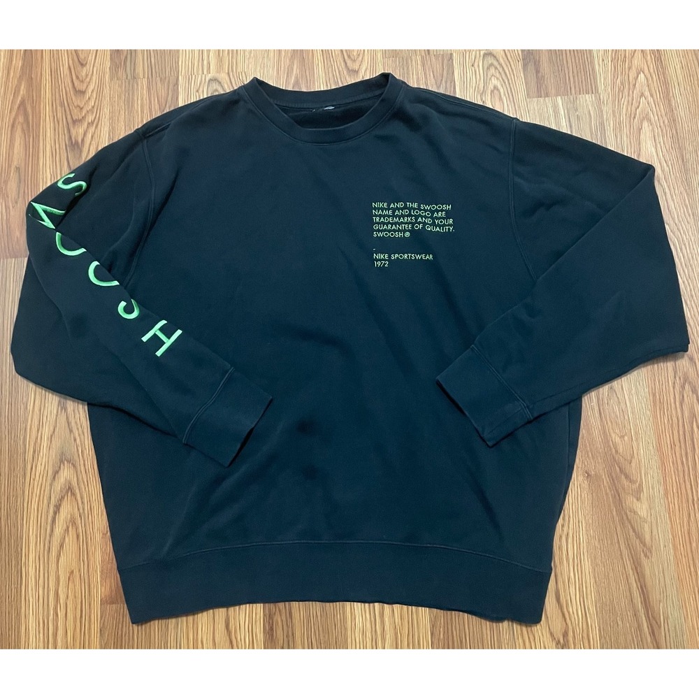 Nike Sportswear Sweatshirt Mens Extra Large Swoosh Sleeve Graphic Crewneck